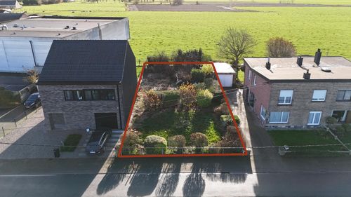 Bouwgrond voor halfopen bebouwing, verkocht in Lievegem