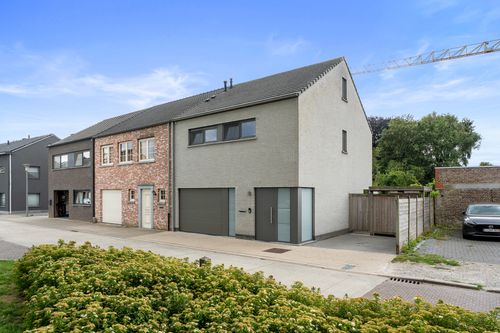 Recente instapklare woning, verkocht in Lievegem