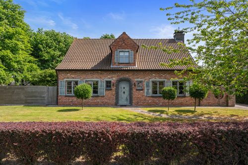 Karaktervolle villa, verkocht in Lievegem