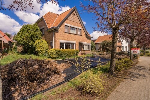 Charmant, te renoveren woning, verkocht in Lievegem